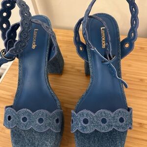 Larroude Dolly Blue DenimHeeled Sandals with Scalloped Design size 9